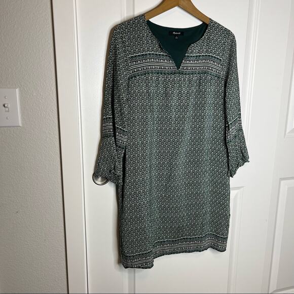 Women's Blue Starland Bell Sleeve Shift Dress Bandana Floral Size Small - Picture 2 of 7